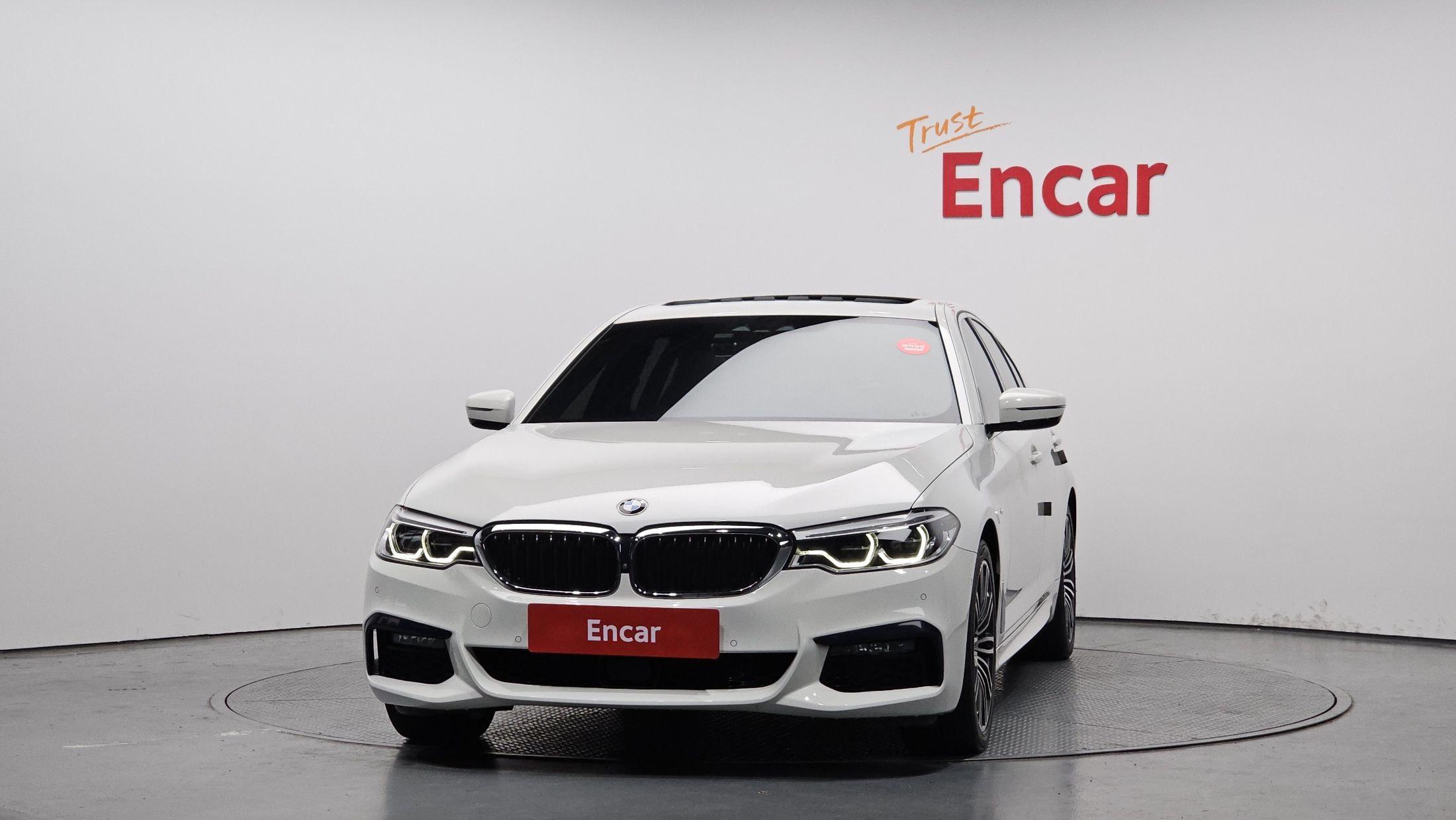 BMW 5-SERIES G30 2020
