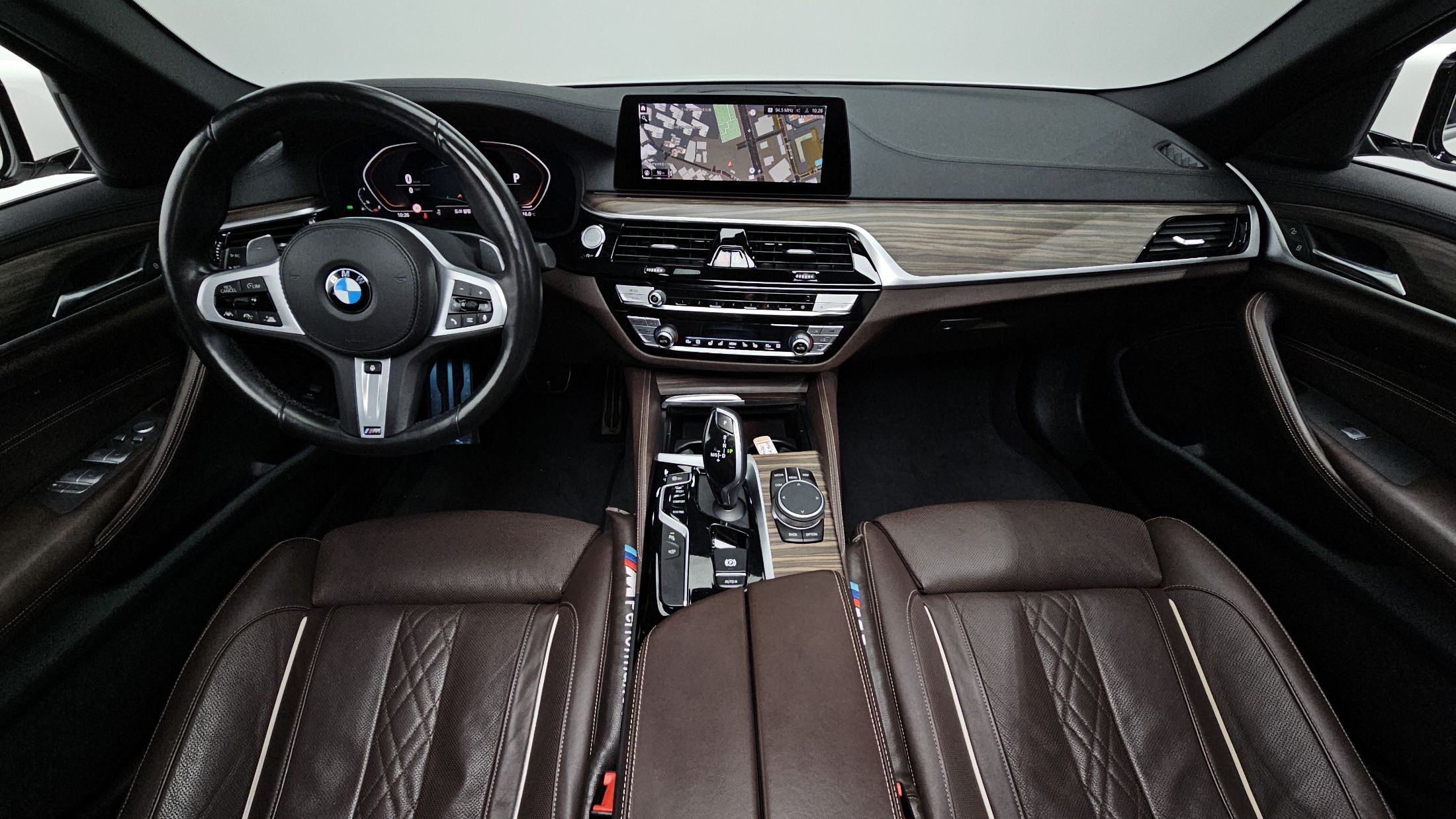 BMW 5-SERIES G30 2020