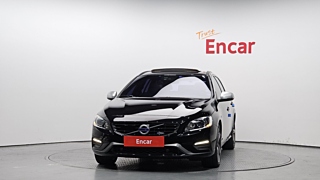 VOLVO V60 2014