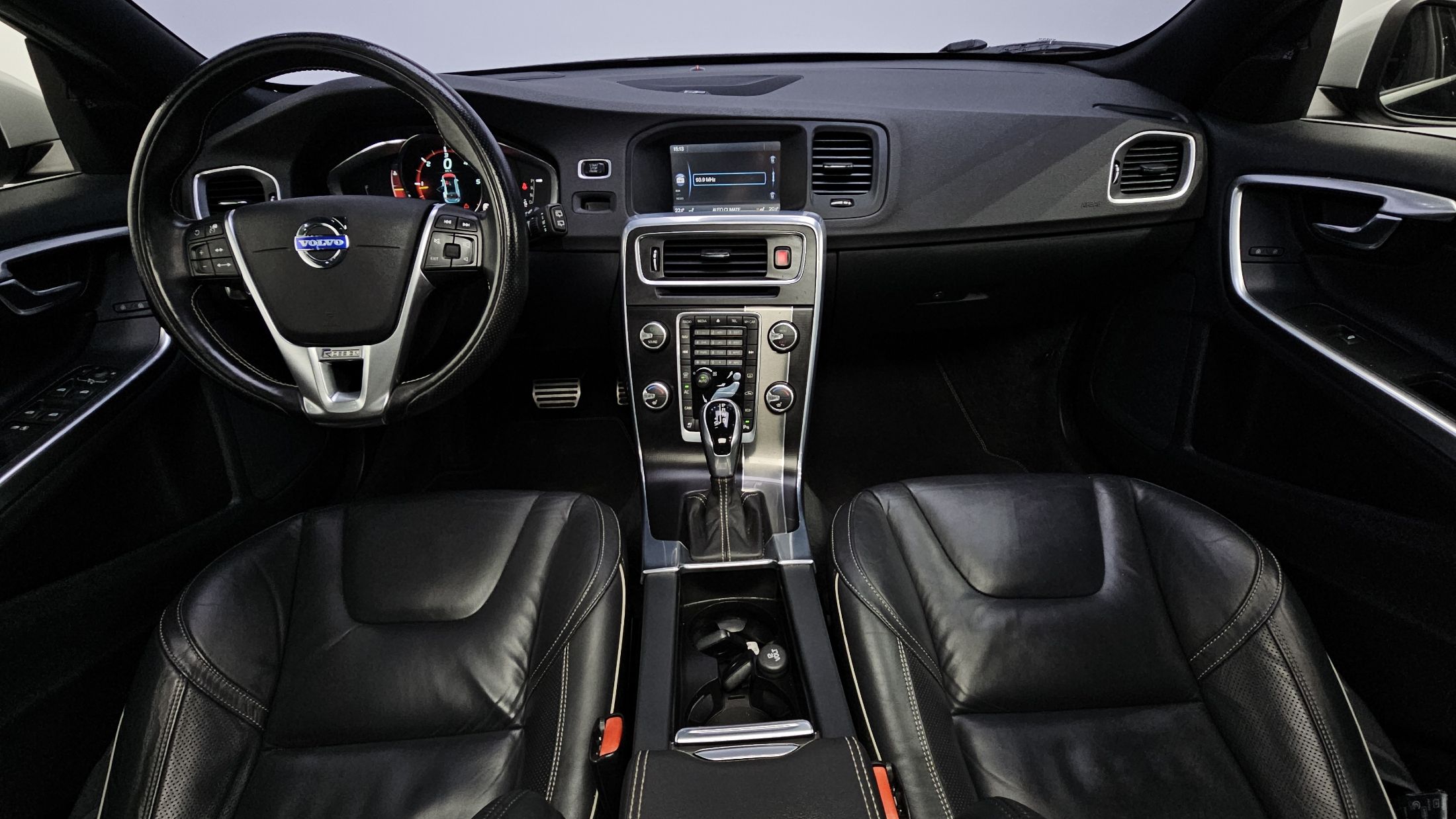 VOLVO V60 2014