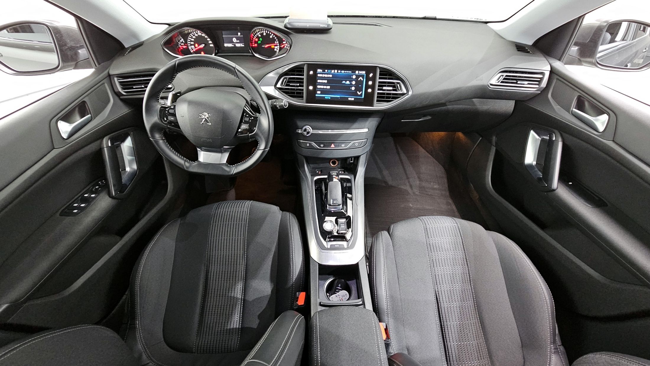 PEUGEOT 308 2019