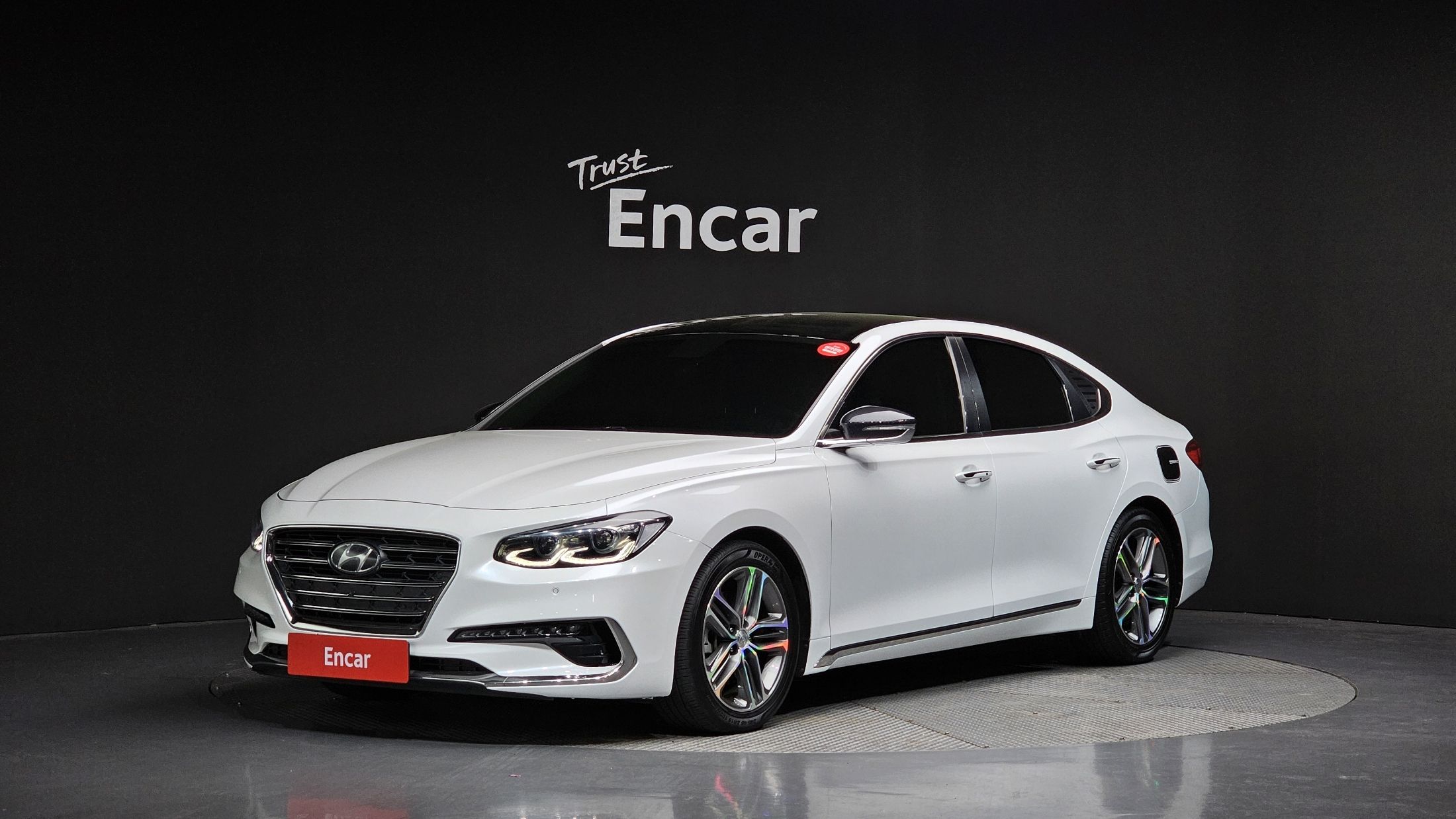 HYUNDAI GRANDEUR IG 2017