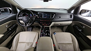 KIA CARNIVAL 2018