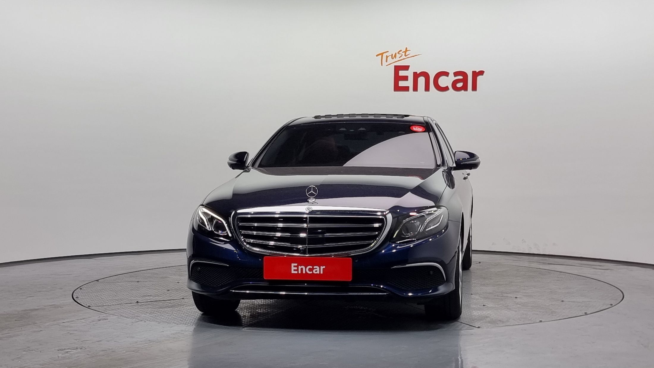 MERCEDES BENZ E-CLASS W213 2019