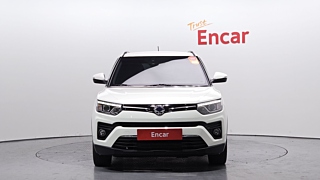 SSANGYONG TIVOLI VERY NEW 2020