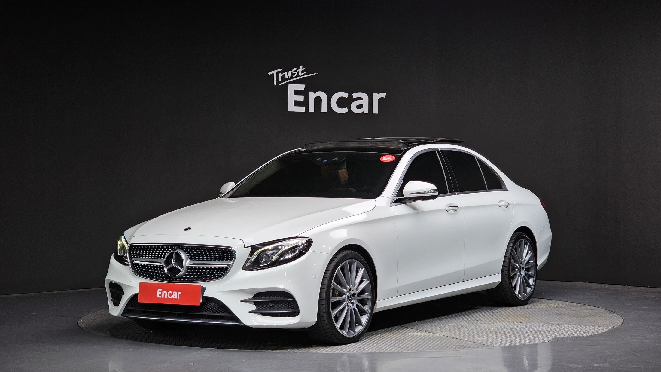 MERCEDES BENZ E-CLASS W213