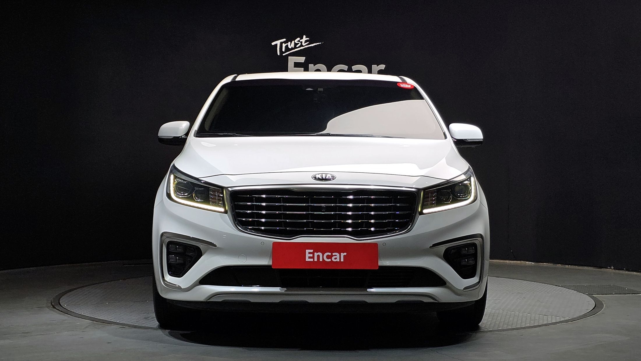 KIA CARNIVAL 2019