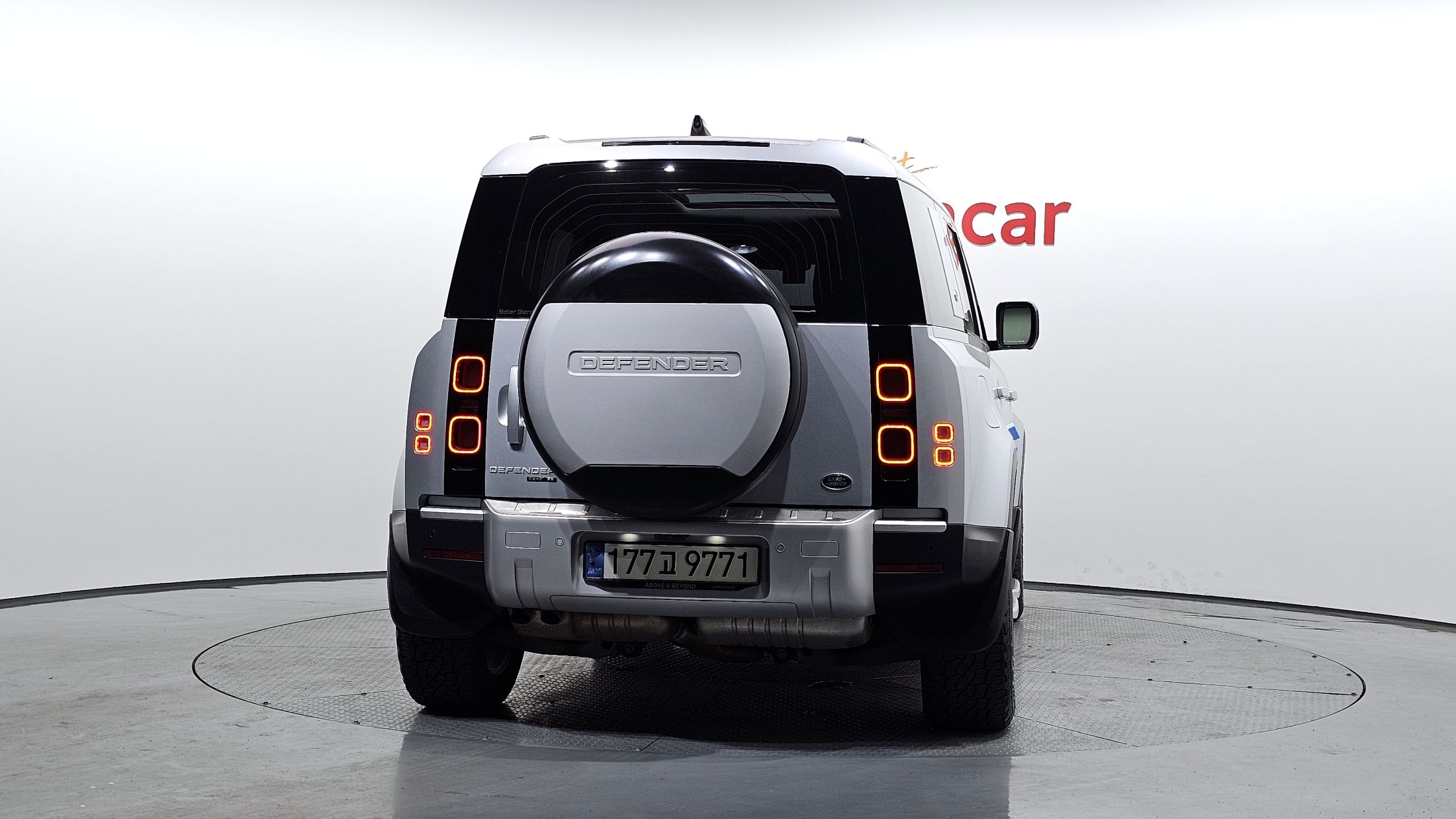 LAND ROVER DEFENDER L663