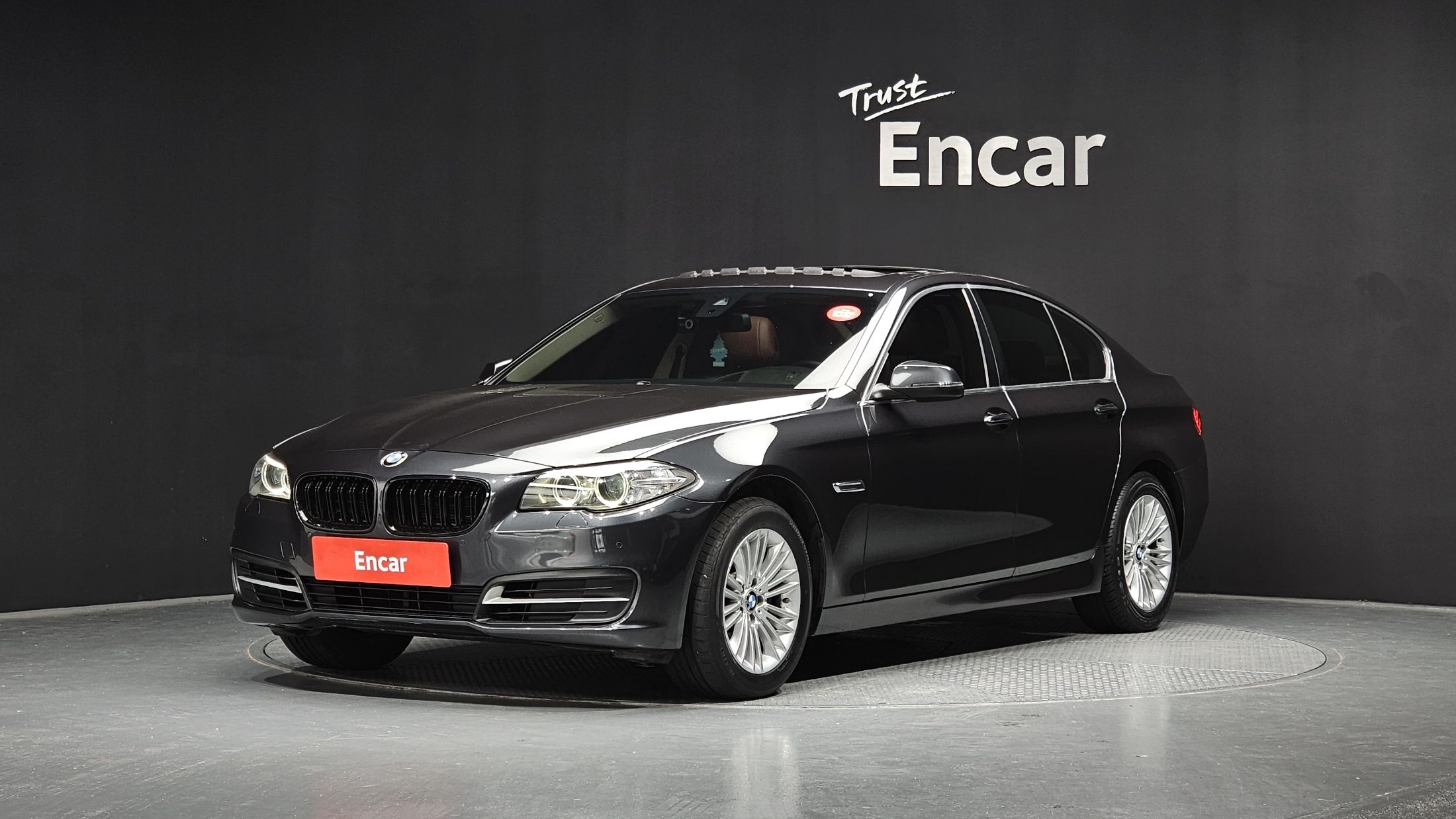 BMW 5-SERIES F10 2014