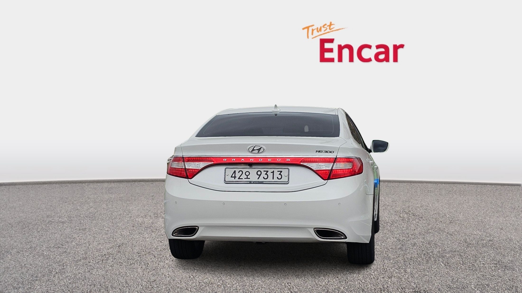 HYUNDAI GRANDEUR HG 2011