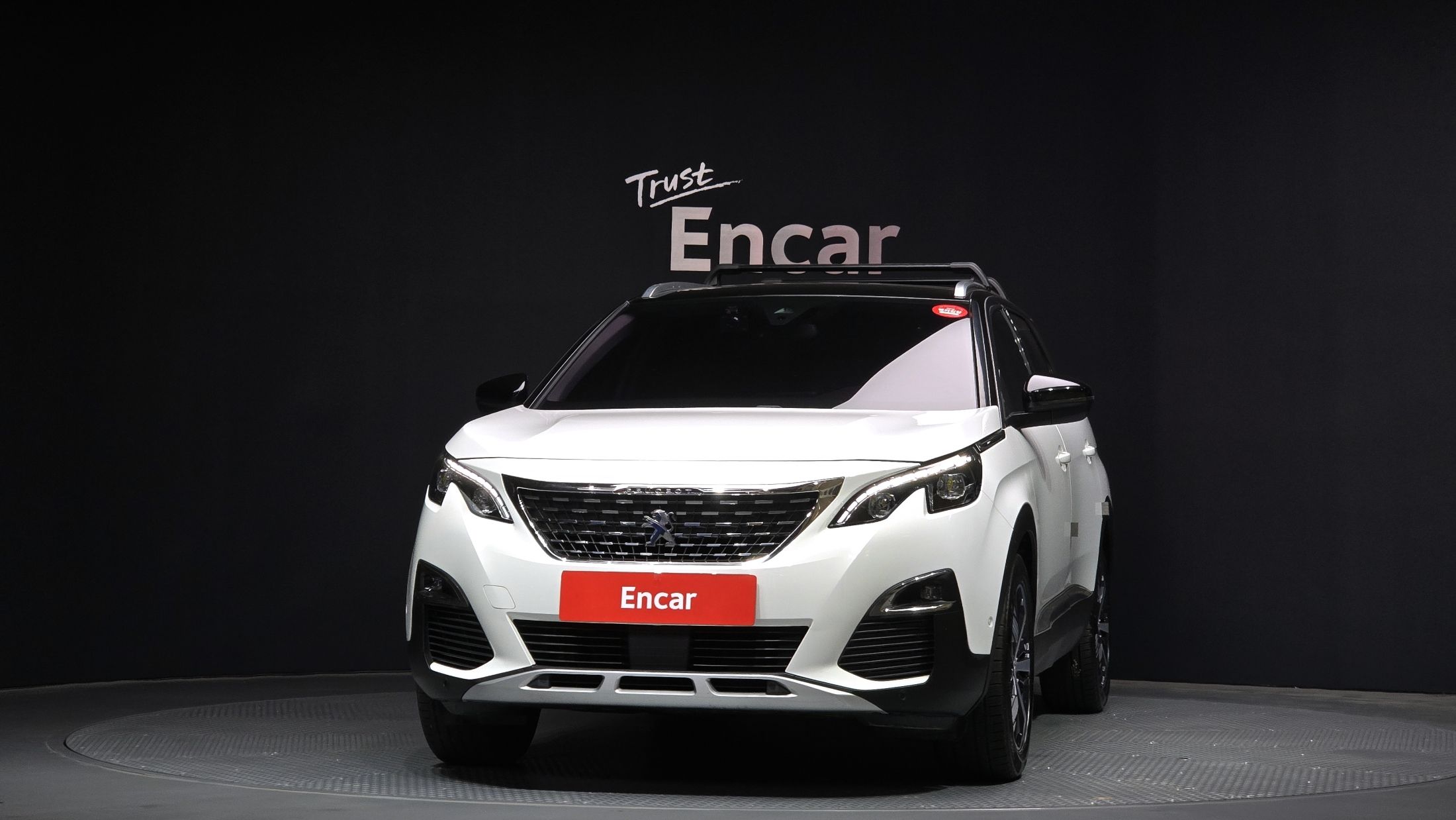 PEUGEOT 5008 2018