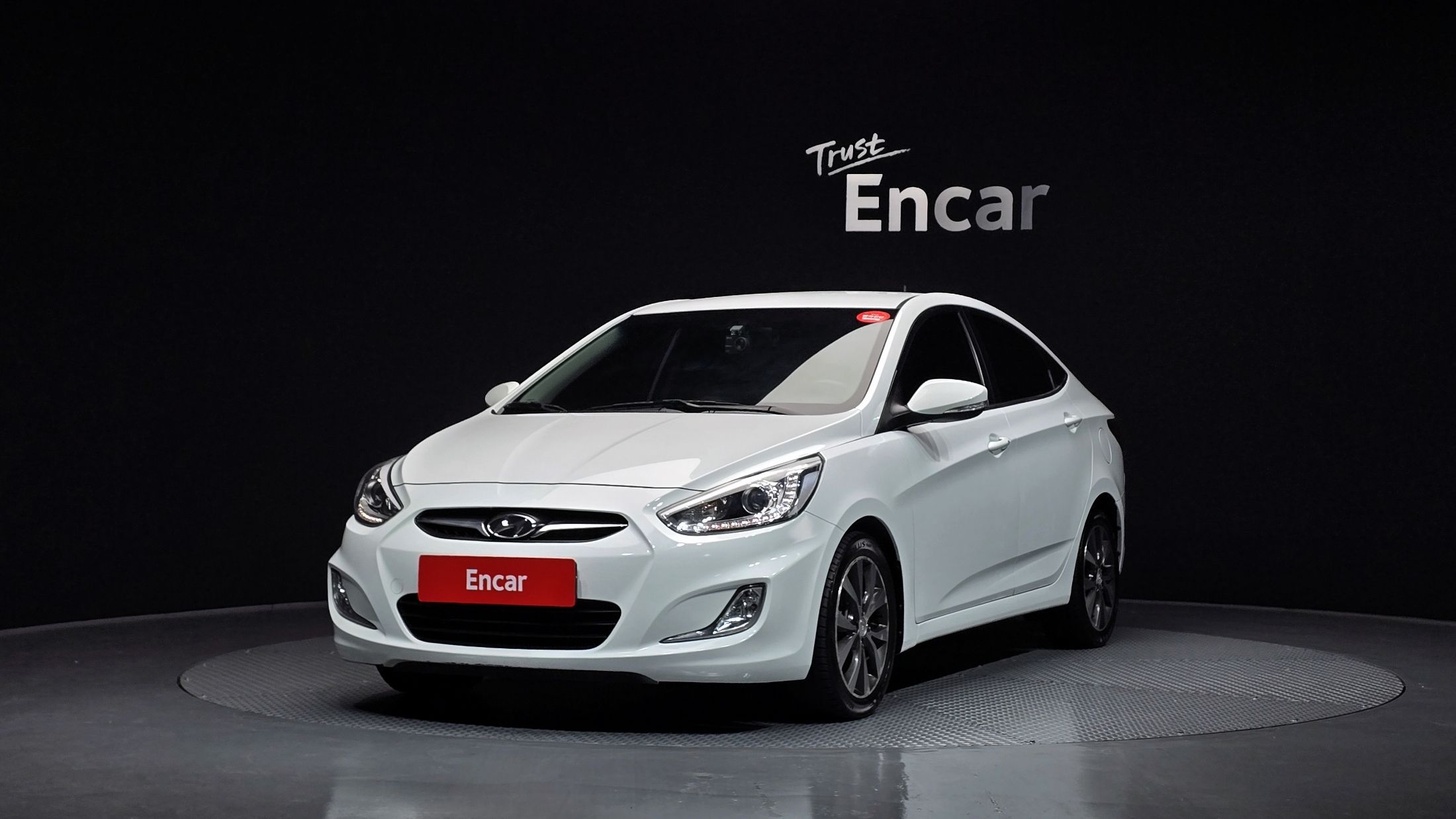 HYUNDAI ACCENT NEW
