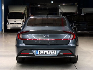 HYUNDAI SONATA DN8 2021