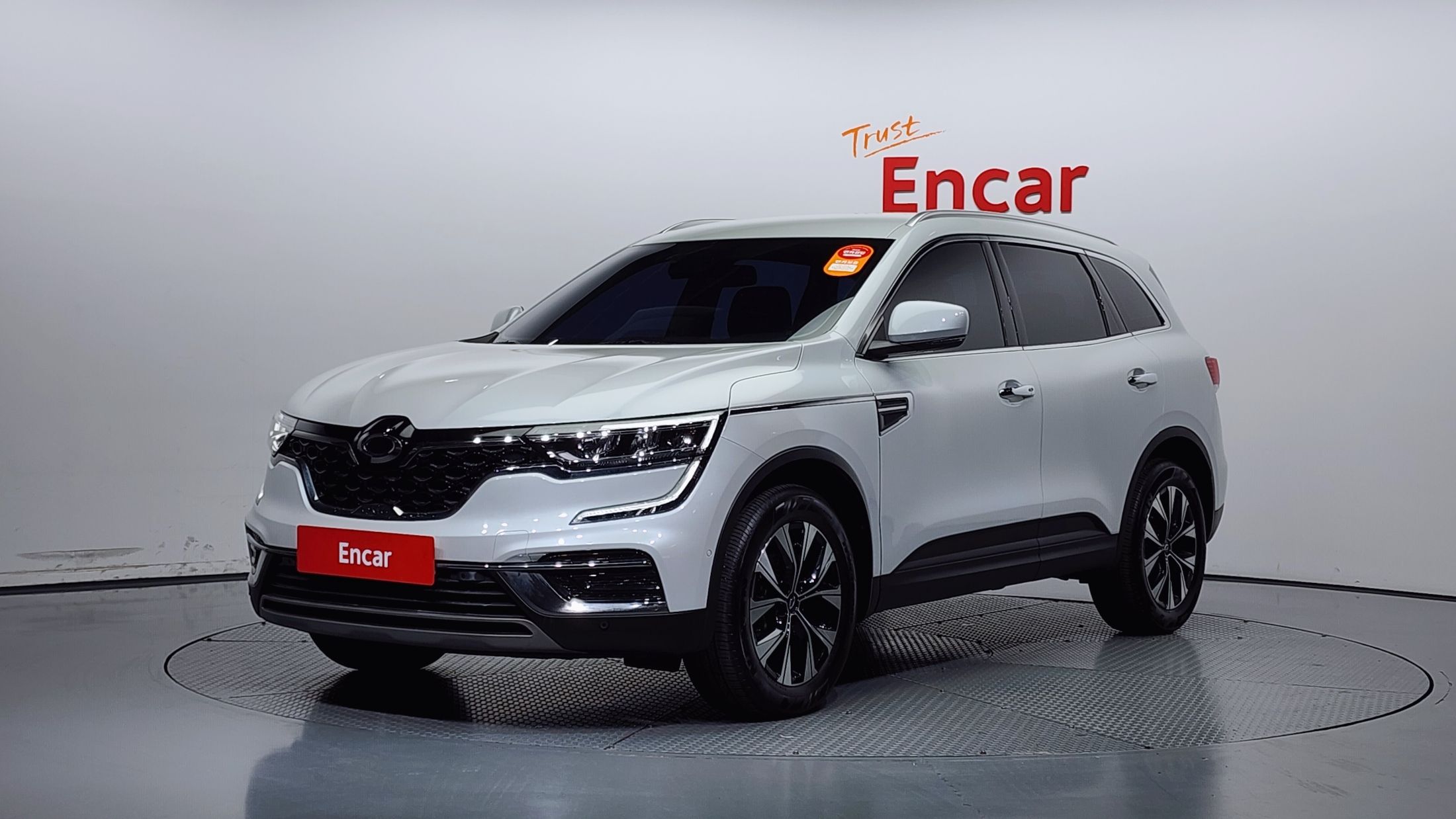 RENAULT SAMSUNG QM6