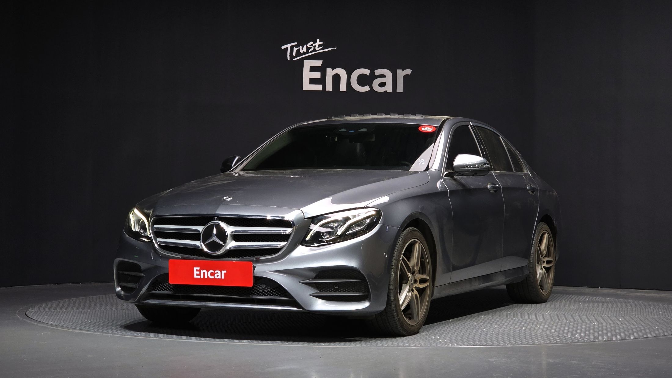 MERCEDES BENZ E-CLASS W213