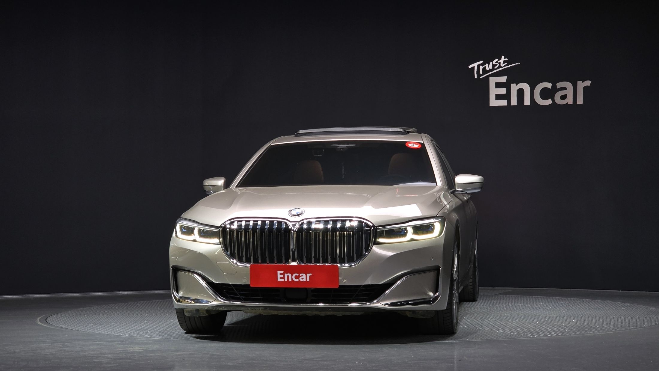 BMW 7-SERIES G11 2021
