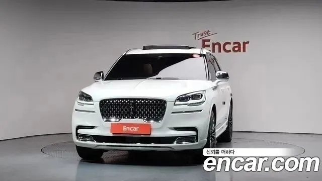 LINCOLN AVIATOR