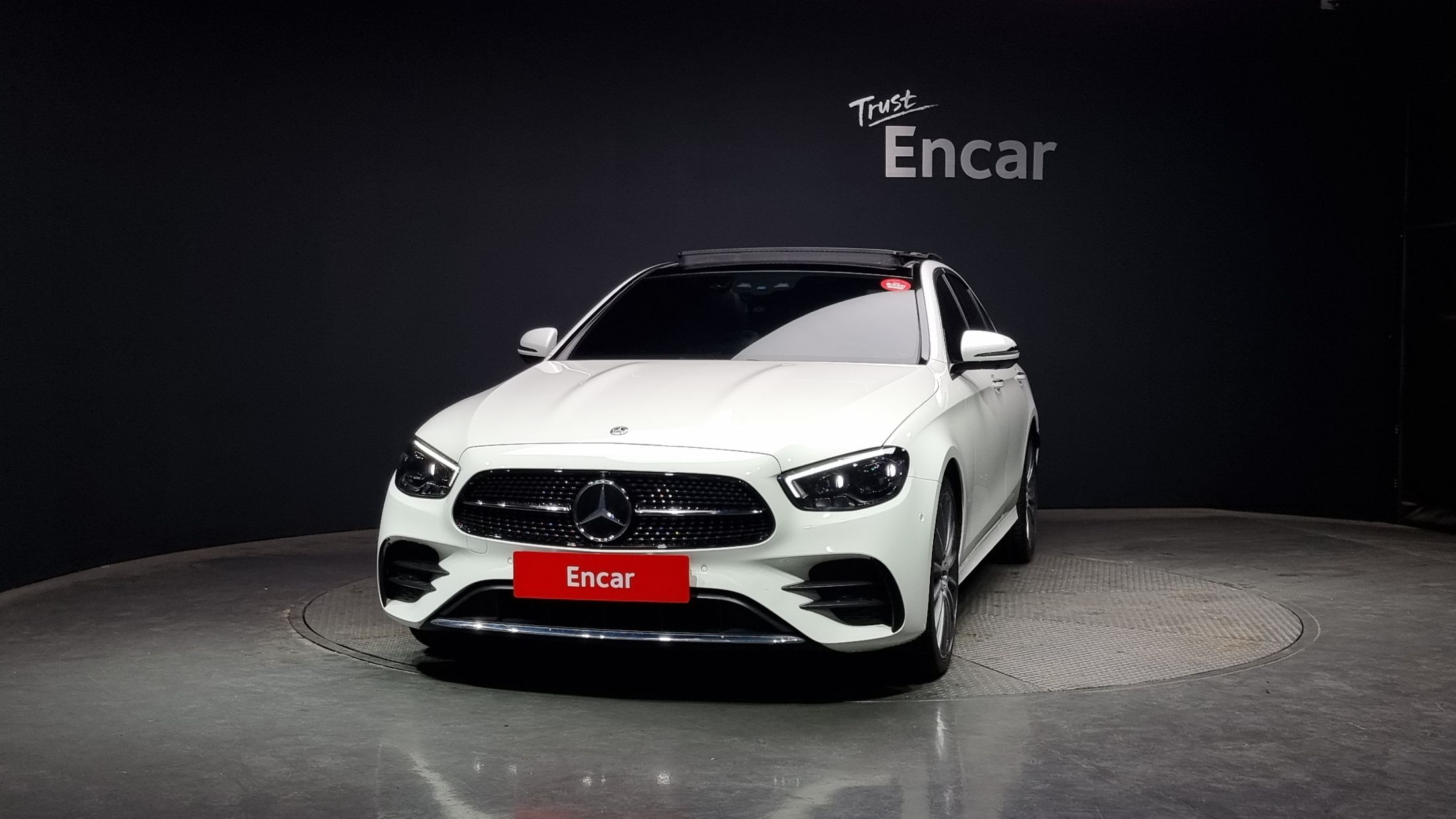 MERCEDES BENZ E-CLASS W213 2021