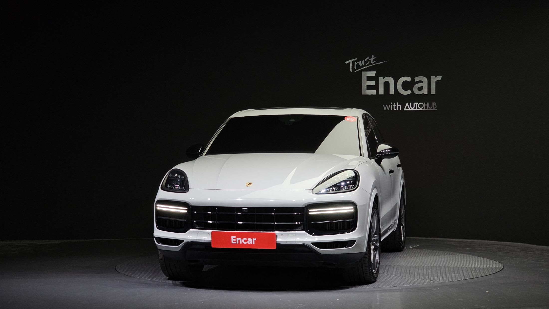 PORSCHE CAYENNE PO536 2020