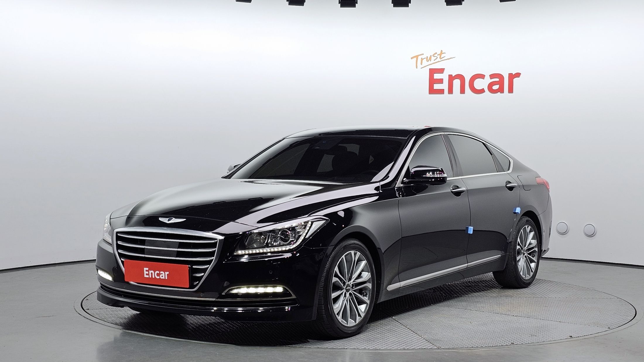 HYUNDAI GENESIS DH 2014