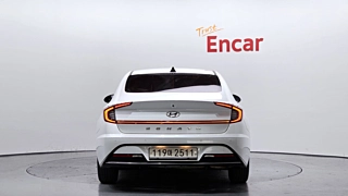 HYUNDAI SONATA DN8 2019