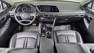 HYUNDAI SONATA DN8 2019