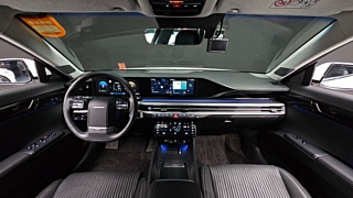 HYUNDAI GRANDEUR GN7 2023