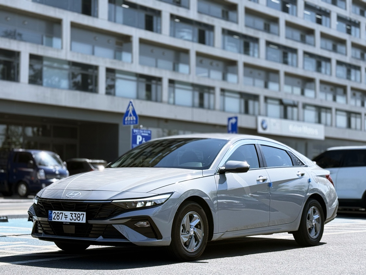 HYUNDAI AVANTE CN7 2024