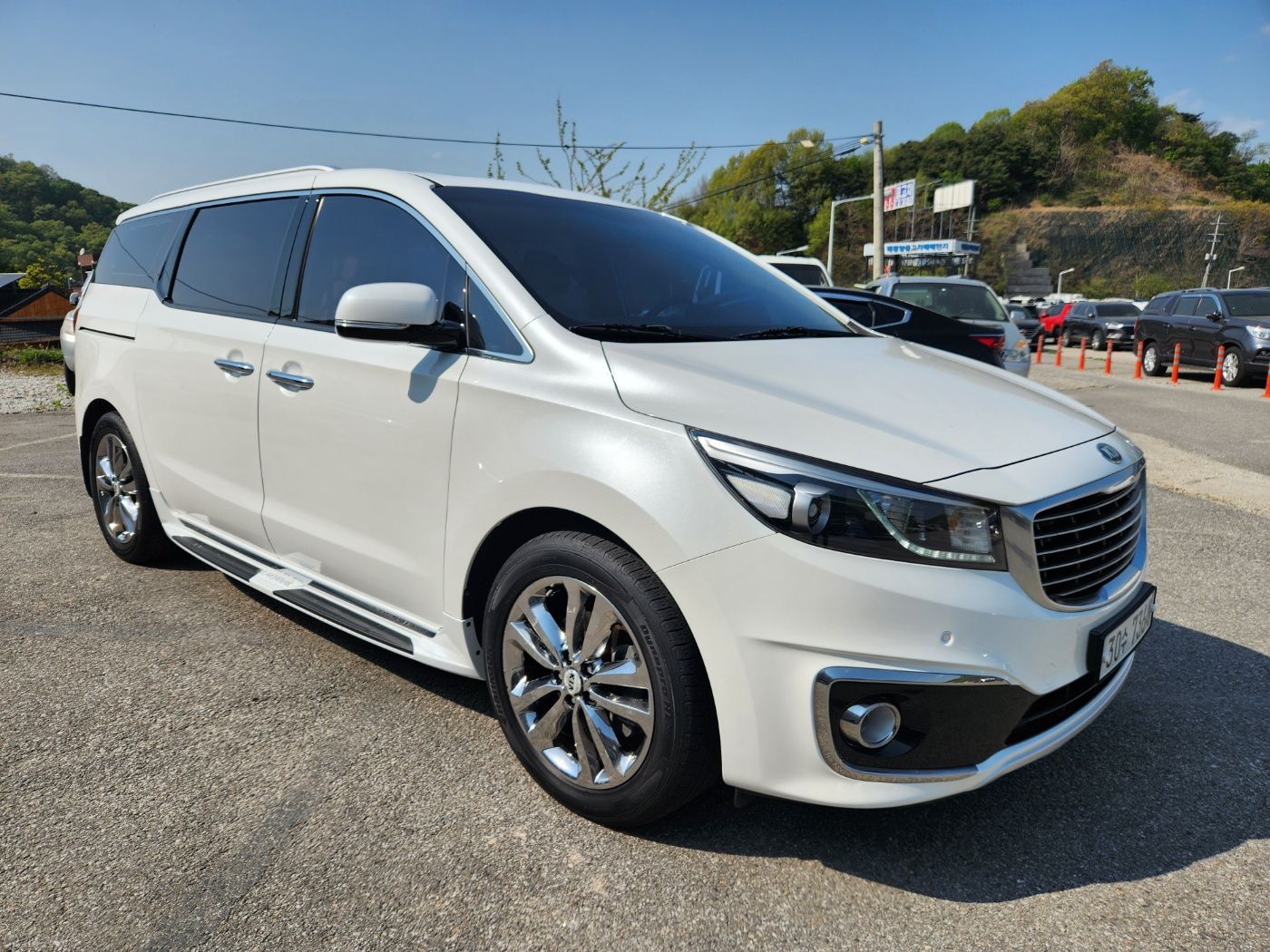 KIA CARNIVAL 2017