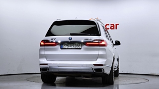 BMW X7 G07 2021