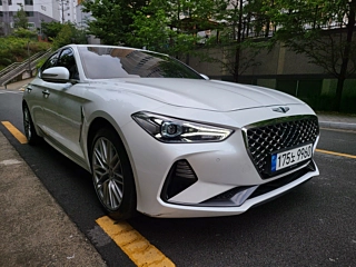 GENESIS G70 2020
