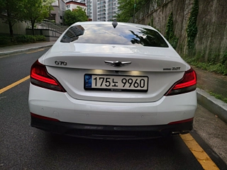 GENESIS G70 2020