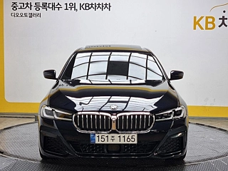 BMW 5-SERIES G30 2021