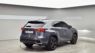 LEXUS NX300H 2019