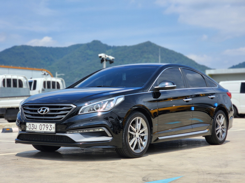 HYUNDAI SONATA LF 2015