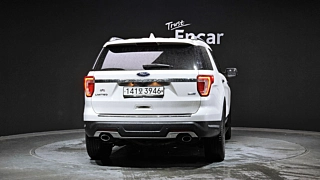 FORD EXPLORER 2018
