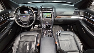 FORD EXPLORER 2018