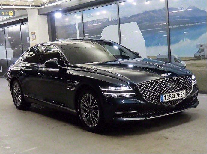 GENESIS G80 RG3