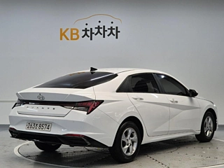 HYUNDAI AVANTE CN7 2021