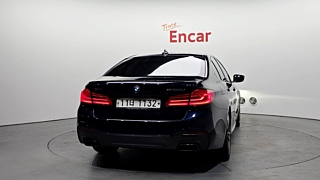 BMW 5-SERIES G30 2018