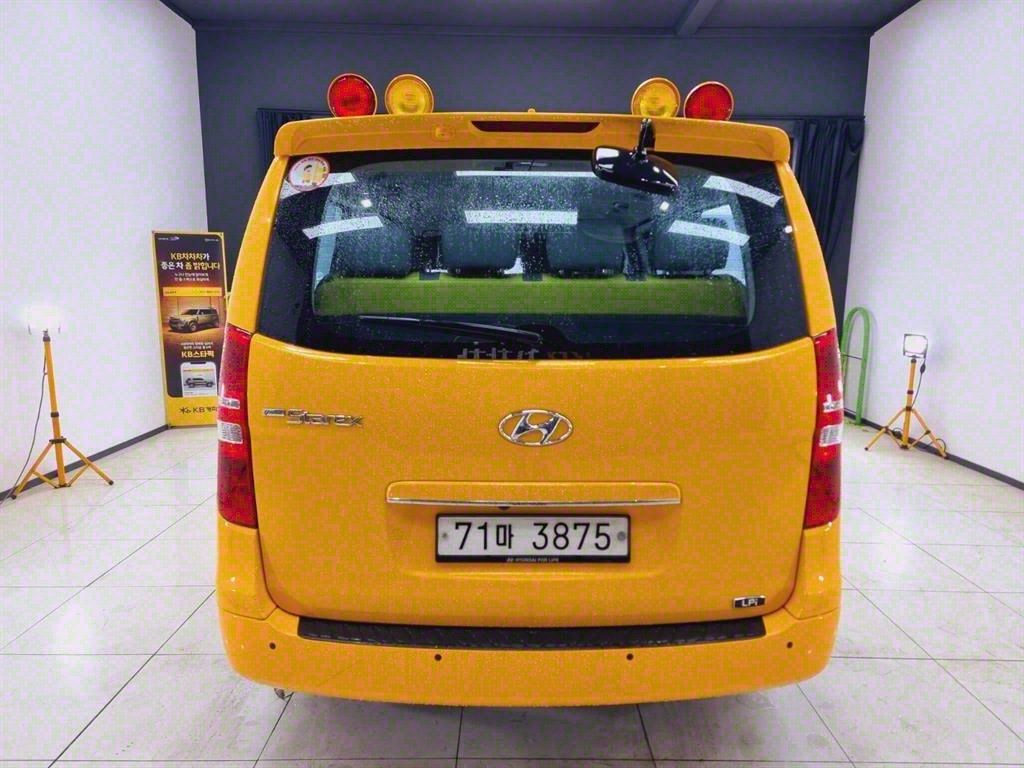 HYUNDAI STAREX GRAND 2021