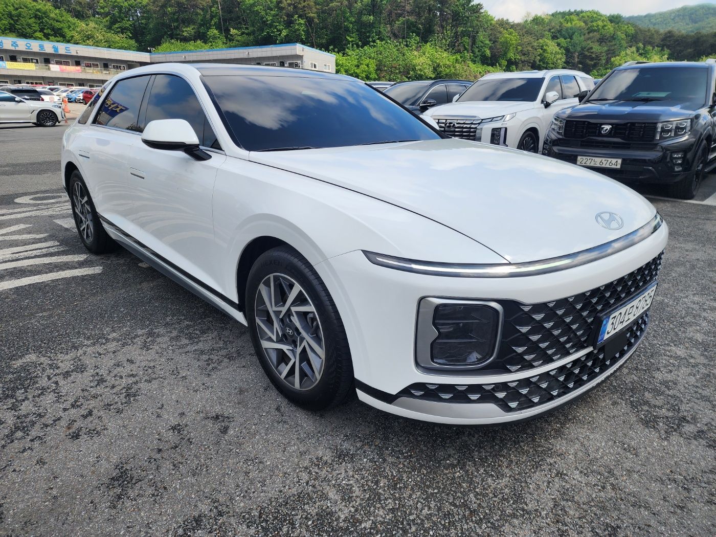 HYUNDAI GRANDEUR GN7 2023