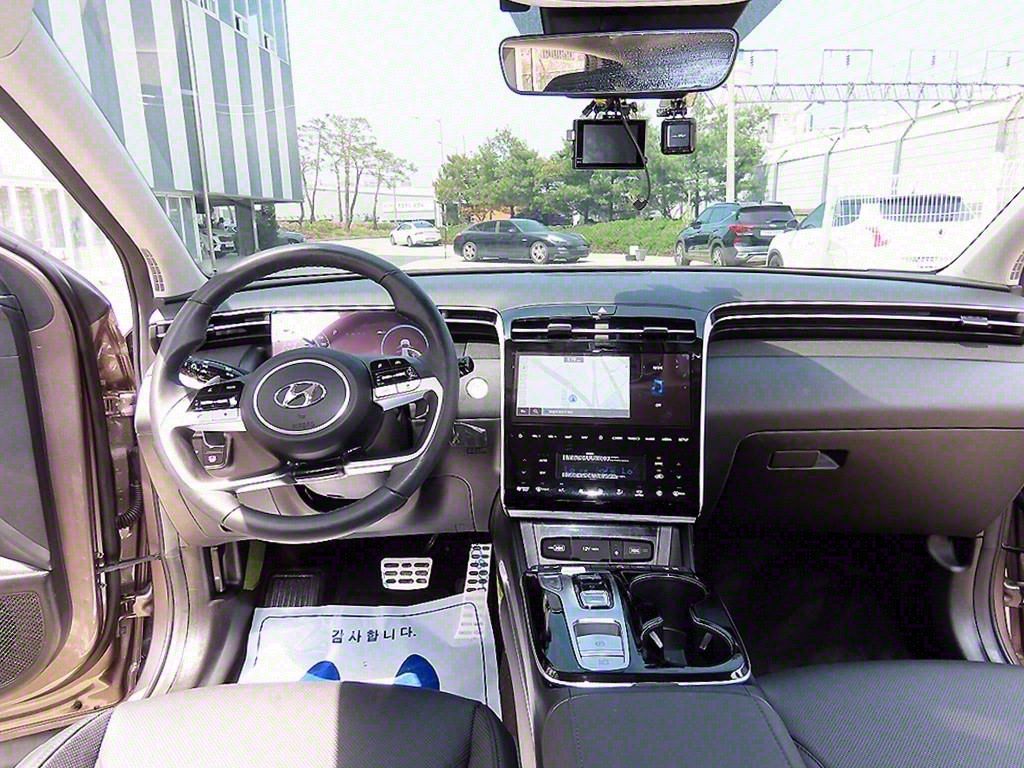 HYUNDAI TUCSON HYBRID NX4