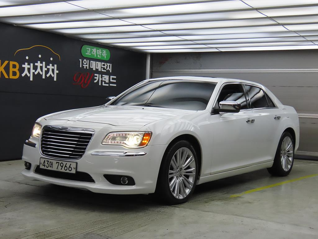 CHRYSLER 300C