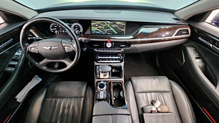 GENESIS EQ900 2016