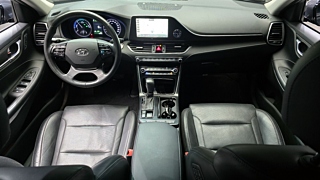 HYUNDAI GRANDEUR IG HYBRID 2018