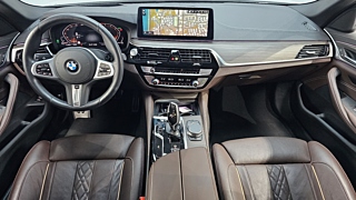 BMW 5-SERIES G30 2020