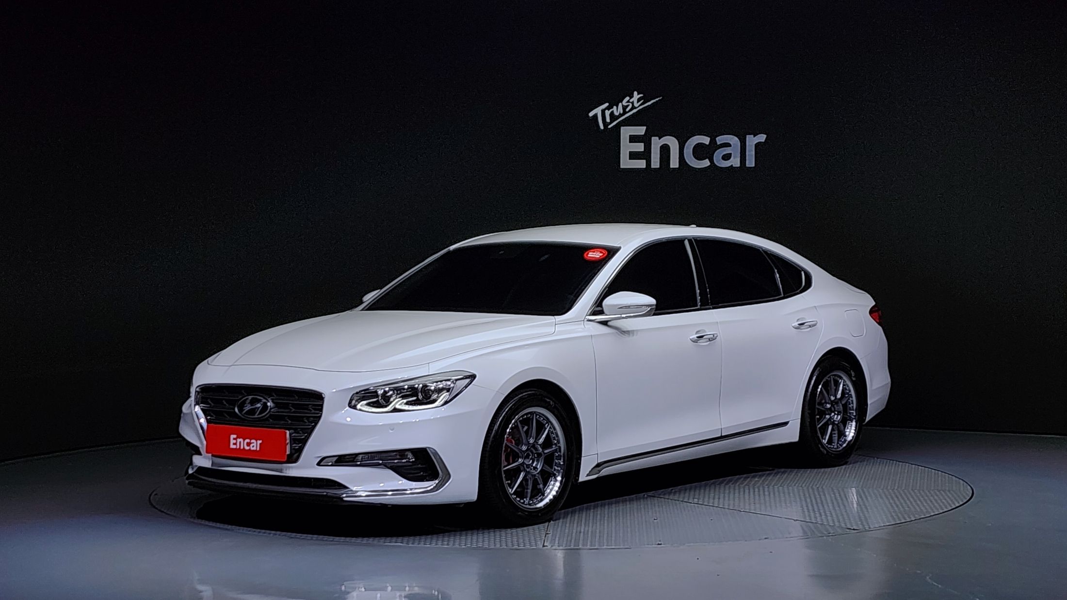 HYUNDAI GRANDEUR IG 2017