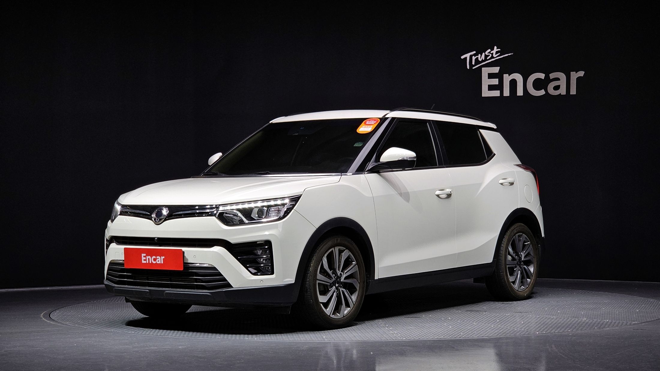 SSANGYONG TIVOLI VERY NEW 2020