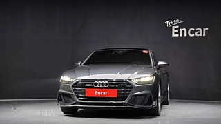 AUDI A7 4K 2020